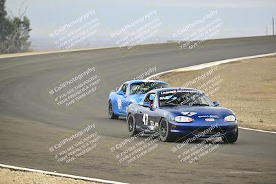 media/Jan-26-2025-CalClub SCCA (Sun) [[cfcea7df88]]/Group 4/Race/